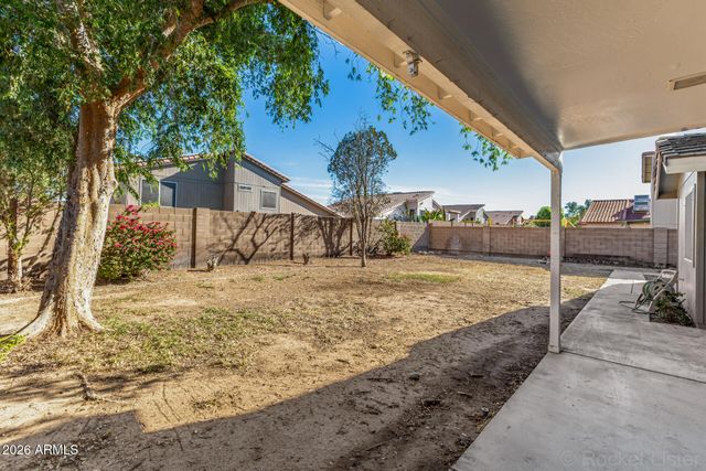 5602 W Mercer Lane, Glendale, AZ 85304