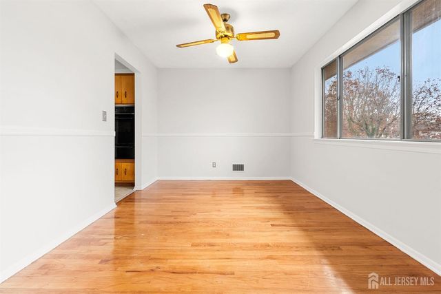 89 Van Buren Avenue 2, Metuchen, NJ 08840