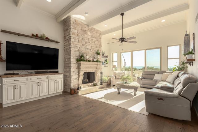 3800 E Lincoln Drive E 37, Phoenix, AZ 85018