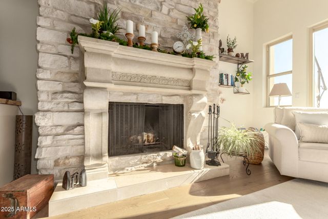 3800 E Lincoln Drive E 37, Phoenix, AZ 85018