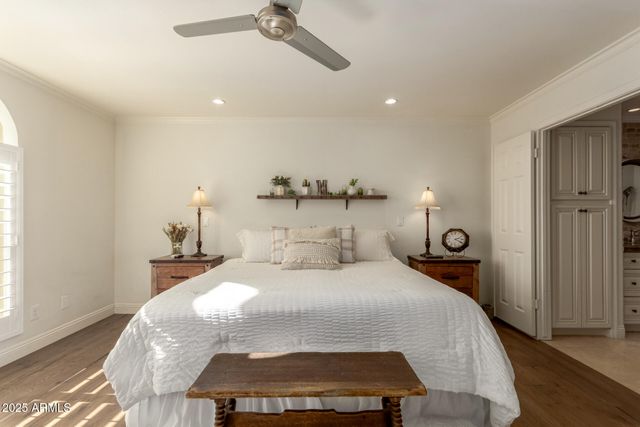 3800 E Lincoln Drive E 37, Phoenix, AZ 85018