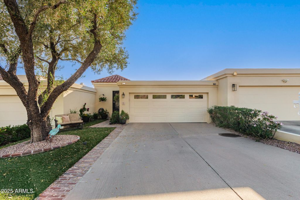 3800 E Lincoln Drive E 37, Phoenix, AZ 85018