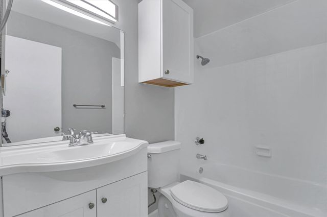 401 S Cannady Drive, Cedar Hill, TX 75104