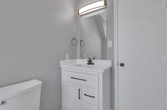 401 S Cannady Drive, Cedar Hill, TX 75104