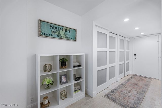 5 Bluebill AVE 205, Naples, FL 34108