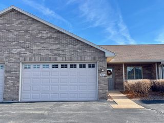 1319 POND VIEW CIRCLE #59, De Pere, WI 54115