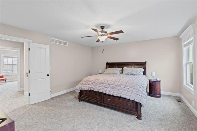 2413 SE Creek Ridge Court, Blue Springs, MO 64014