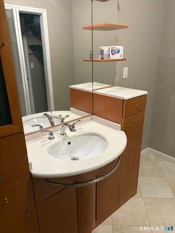 22 Winesap Circle 22, Rocky Hill, CT 06067