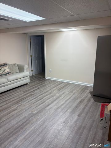 22 Winesap Circle 22, Rocky Hill, CT 06067