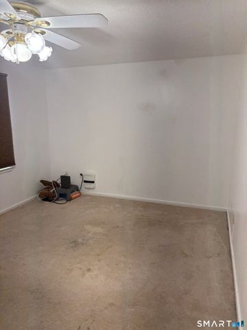 22 Winesap Circle 22, Rocky Hill, CT 06067