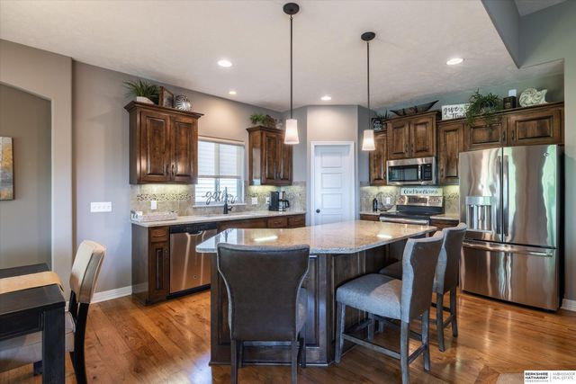 6108 S 193rd Street, Omaha, NE 68135