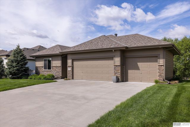 6108 S 193rd Street, Omaha, NE 68135
