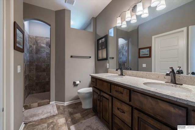 6108 S 193rd Street, Omaha, NE 68135