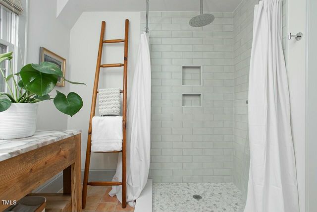 821 N Buchanan Boulevard C, Durham, NC 27701