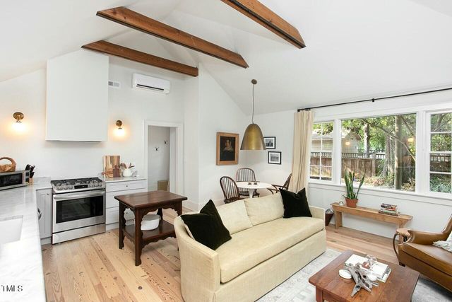 821 N Buchanan Boulevard C, Durham, NC 27701