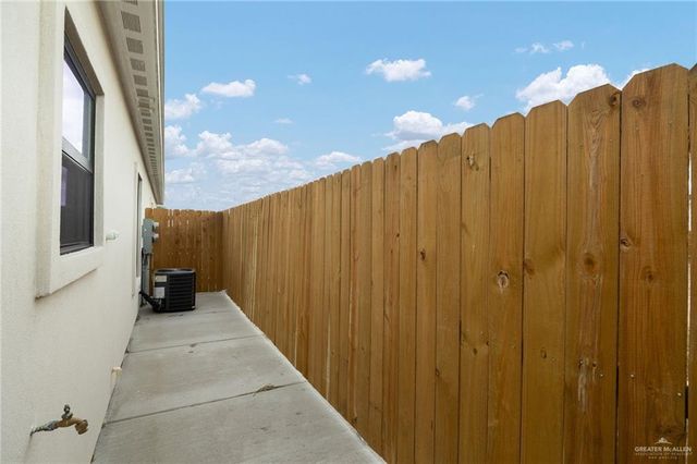 2109 Viviana Street, Edinburg, TX 78504