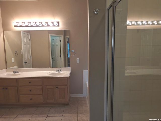 23645 Silver Crk, San Antonio, TX 78260