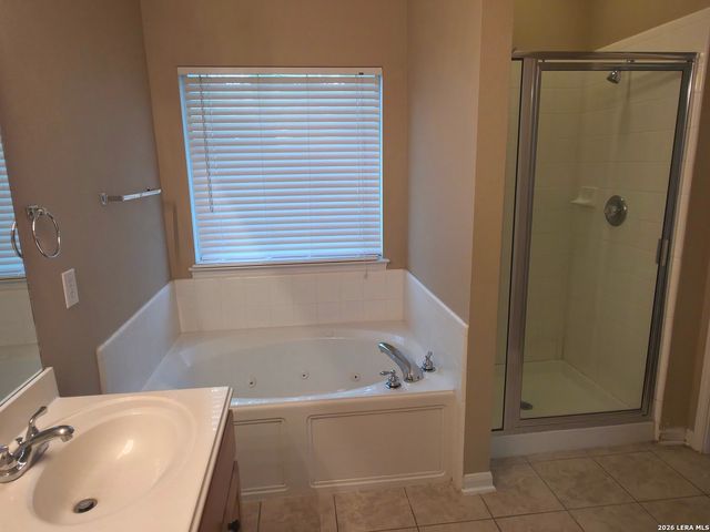 23645 Silver Crk, San Antonio, TX 78260