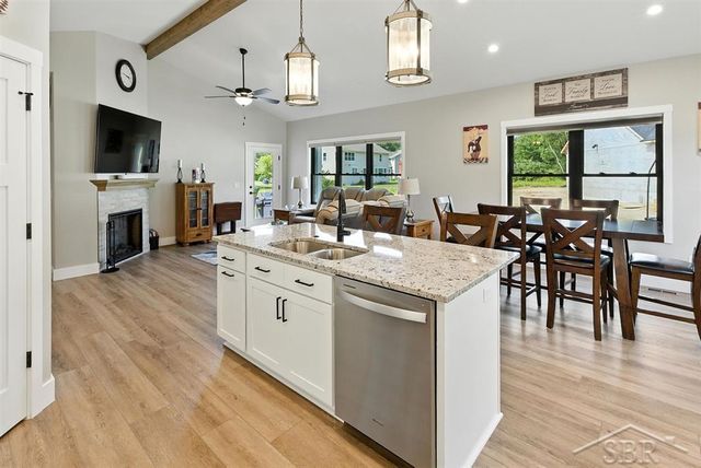 701 Broadhead Drive, Midland, MI 48642