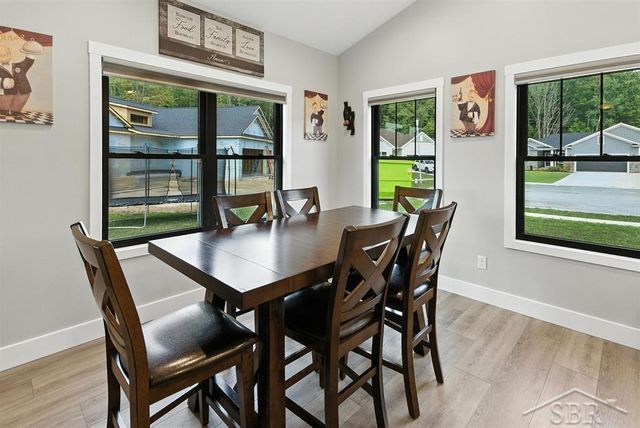 701 Broadhead Drive, Midland, MI 48642