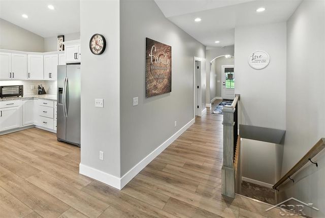 701 Broadhead Drive, Midland, MI 48642