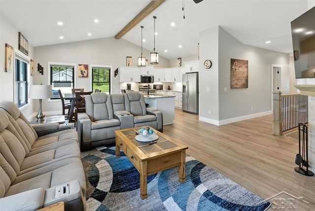 701 Broadhead Drive, Midland, MI 48642