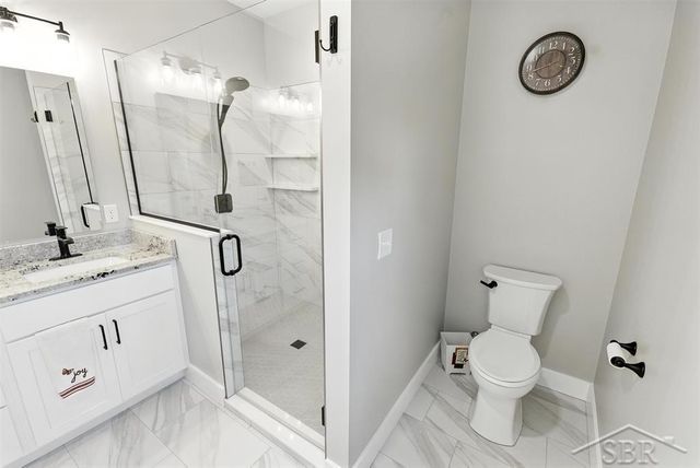 701 Broadhead Drive, Midland, MI 48642