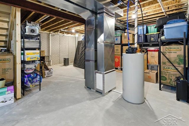 701 Broadhead Drive, Midland, MI 48642