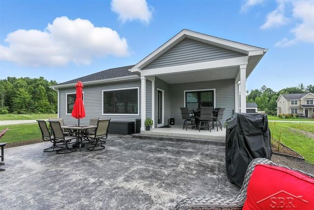 701 Broadhead Drive, Midland, MI 48642