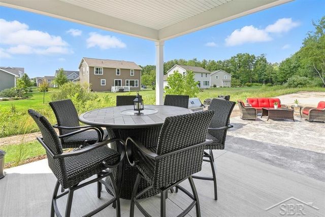 701 Broadhead Drive, Midland, MI 48642