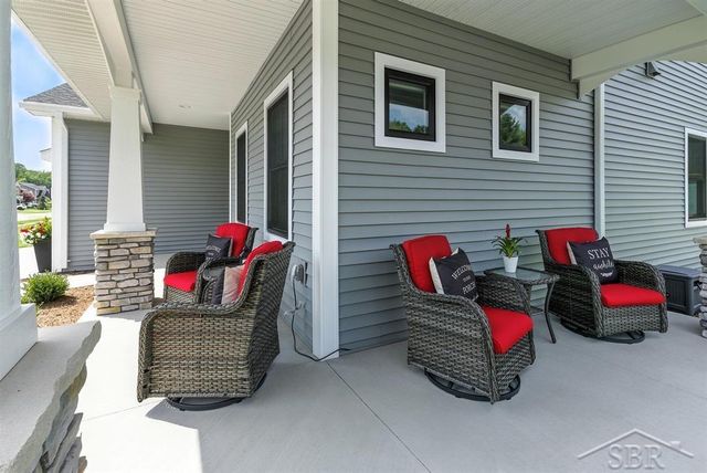 701 Broadhead Drive, Midland, MI 48642