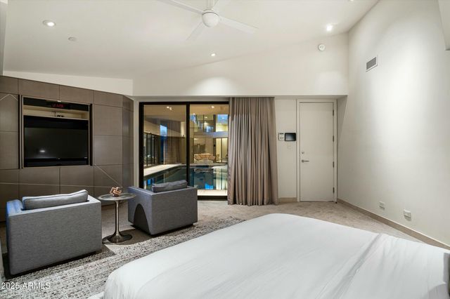 9151 N KOBER Road, Paradise Valley, AZ 85253