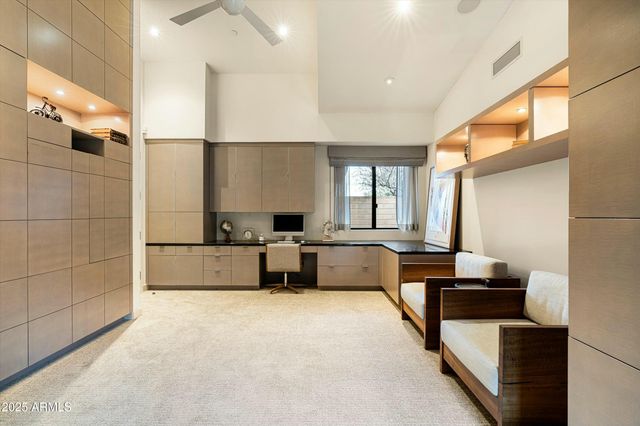 9151 N KOBER Road, Paradise Valley, AZ 85253