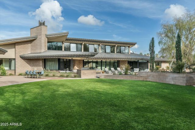 9151 N KOBER Road, Paradise Valley, AZ 85253