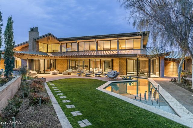 9151 N KOBER Road, Paradise Valley, AZ 85253