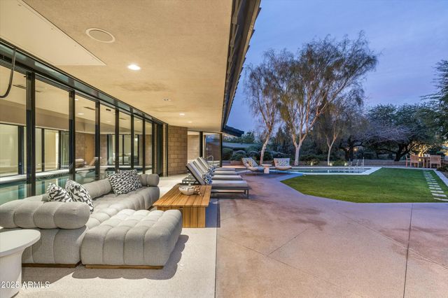 9151 N KOBER Road, Paradise Valley, AZ 85253