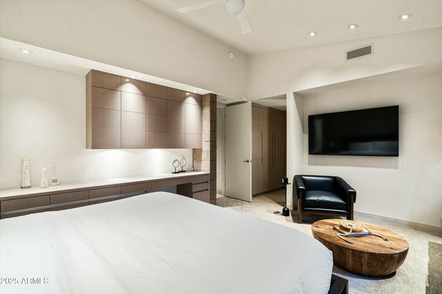 9151 N KOBER Road, Paradise Valley, AZ 85253