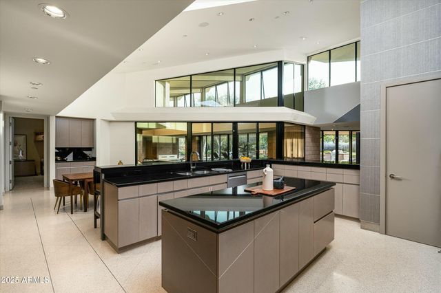 9151 N KOBER Road, Paradise Valley, AZ 85253