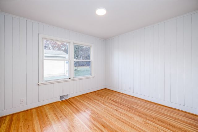 20 White Village Drive, Penfield, NY 14625