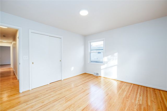 20 White Village Drive, Penfield, NY 14625