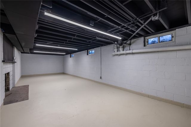 20 White Village Drive, Penfield, NY 14625