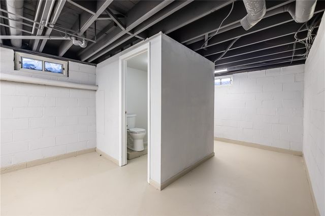 20 White Village Drive, Penfield, NY 14625