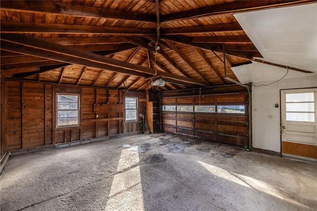 20 White Village Drive, Penfield, NY 14625