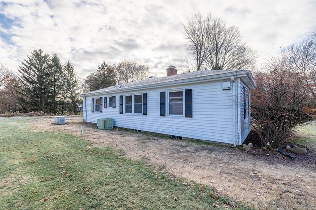 20 White Village Drive, Penfield, NY 14625