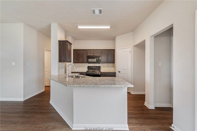 218 Cross Lane, Caldwell, TX 77836
