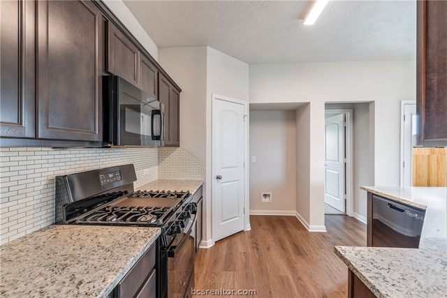 218 Cross Lane, Caldwell, TX 77836
