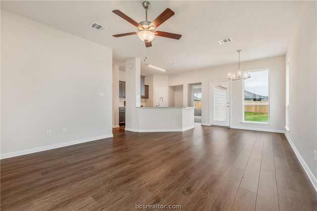 218 Cross Lane, Caldwell, TX 77836