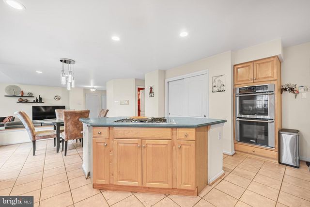 7037 BEST TIMES PATH, Columbia, MD 21044