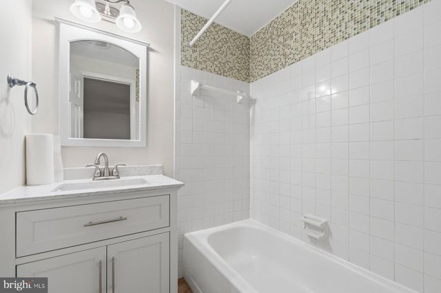 8632 HOULTON HARBOUR, Pasadena, MD 21122