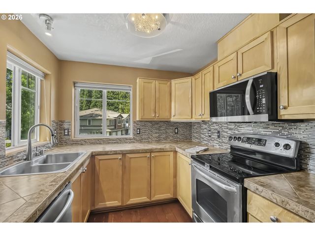 14580 Sw MAGPIE Ln, Beaverton, OR 97007